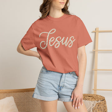 Jesus Pearl Graphic Tee